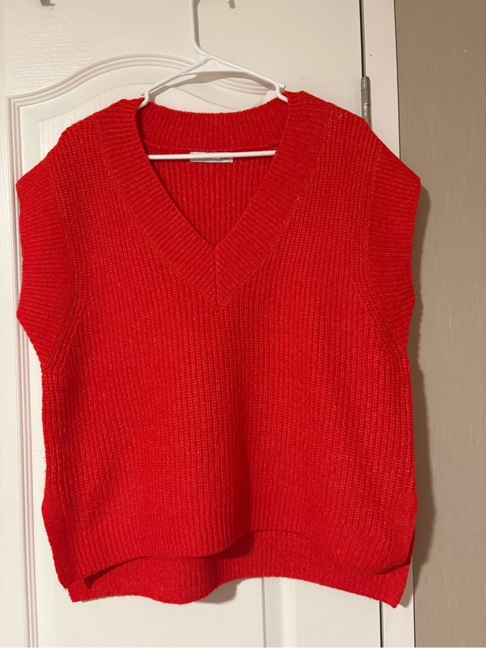 NWOT Zenana Red V-Neck Ribbed Knit Women’s Sweater Vest